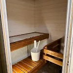 2br Near Saerkaenniemi, Sauna & Free Parking アパート *