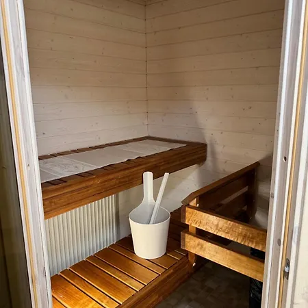 2br Near Saerkaenniemi, Sauna & Free Parking Апартаменты *