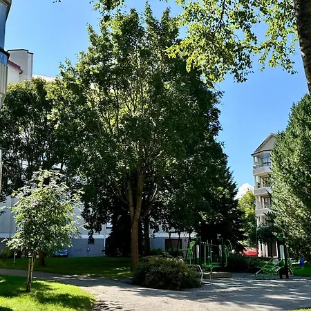 Апартаменты 2br Near Saerkaenniemi, Sauna & Free Parking Тампере